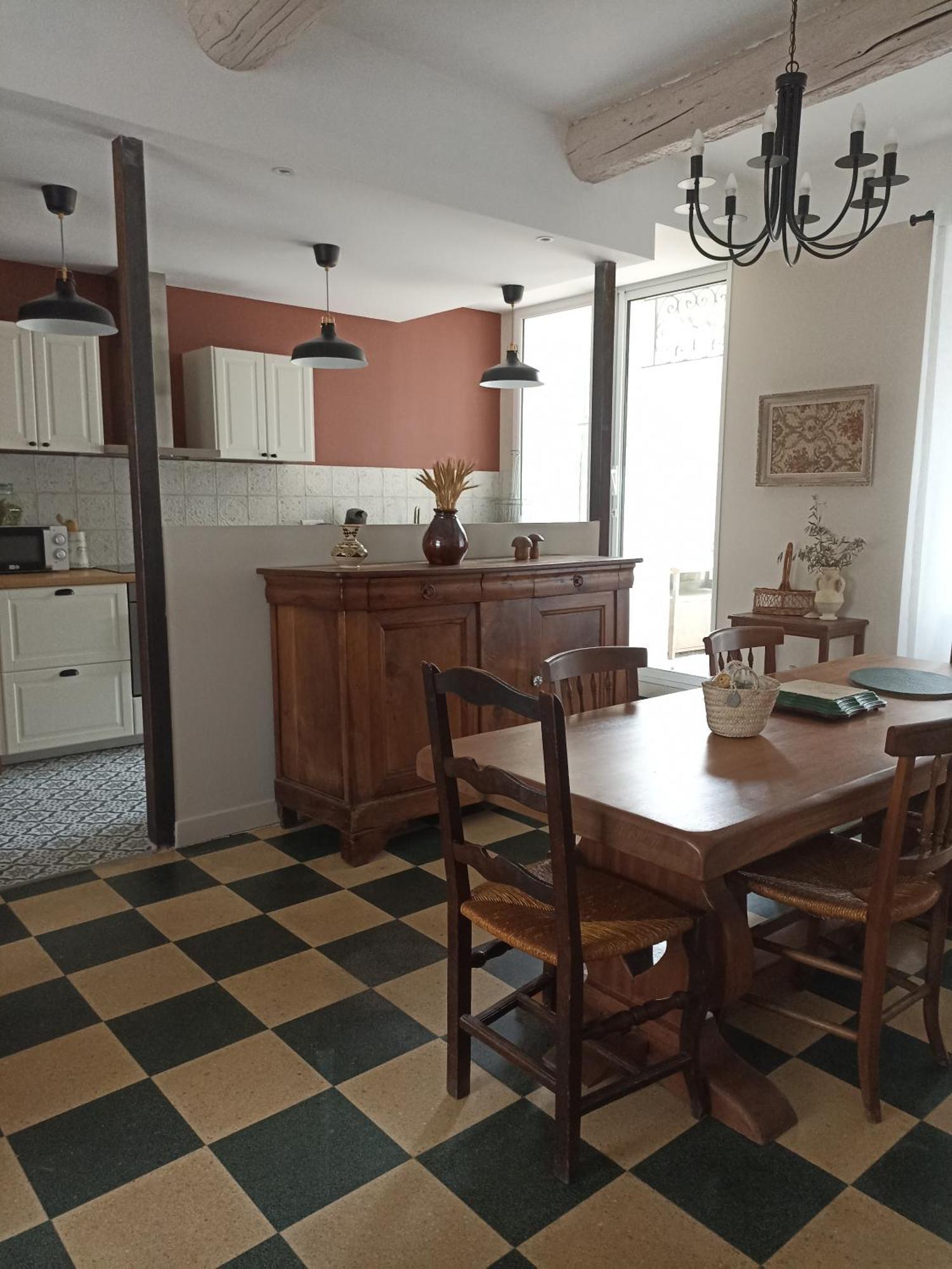 Maison Rosiris Pernes-les-Fontaines Εξωτερικό φωτογραφία